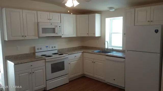 $2,300 | 179 Havens Bridge Road, Freehold, NJ 07728