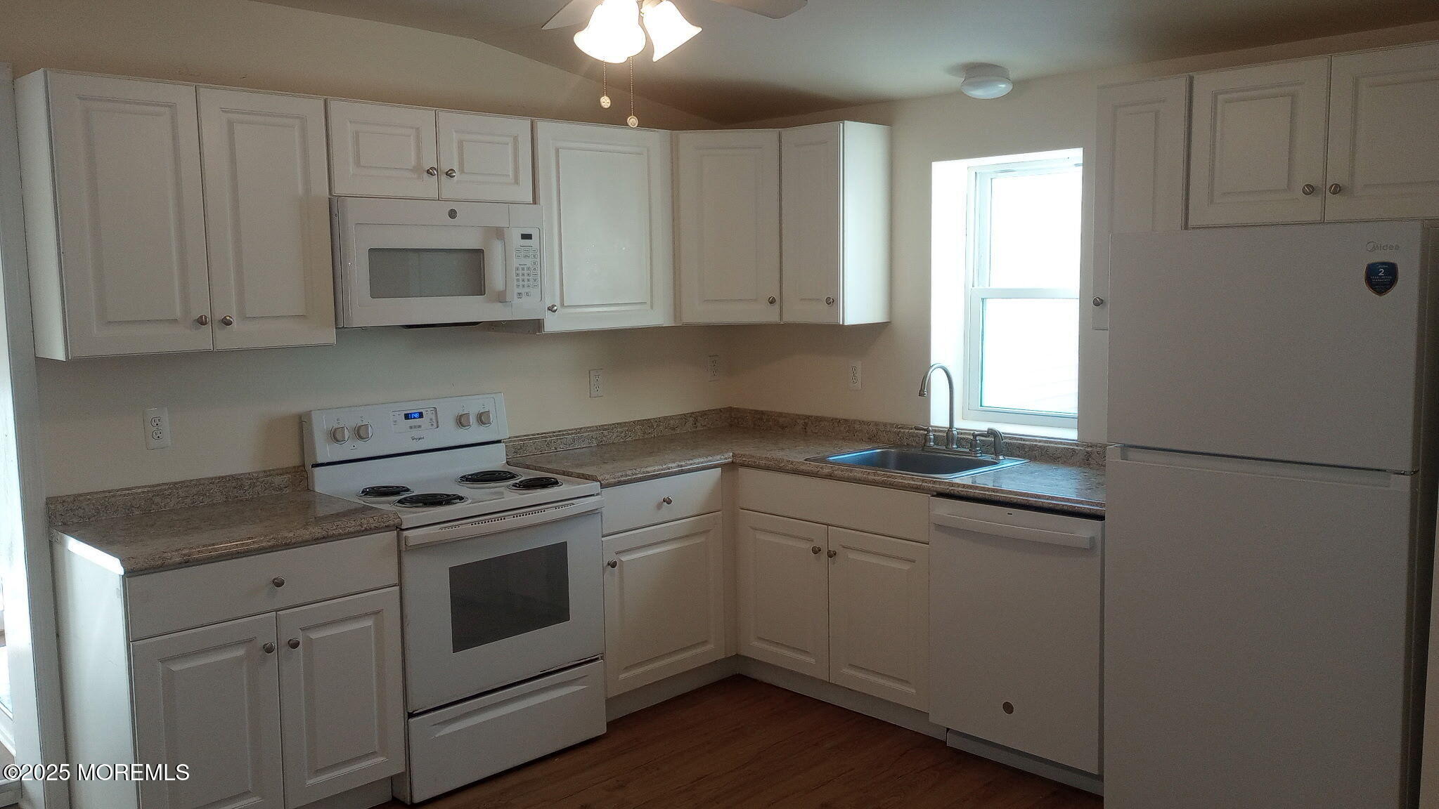 179 Havens Bridge Road Freehold, NJ 07728 - Photo 3 of 13 433401996