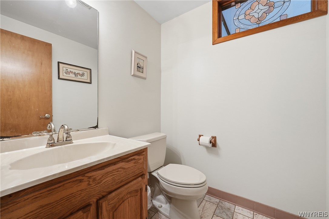 12 Beverly Drive Evans, NY 14006 - Photo 20 of 41 1/2 bath first floor