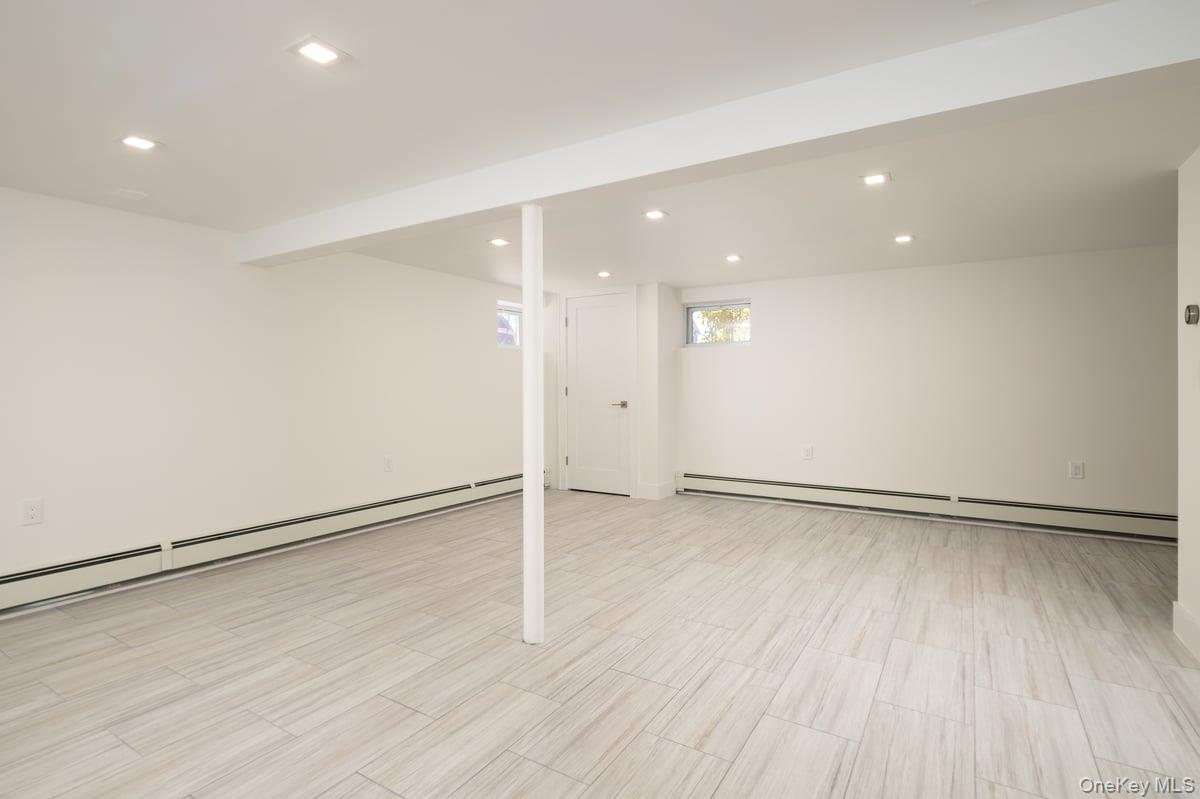 100 Byron Road Merrick, NY 11566 - Photo 27 of 50