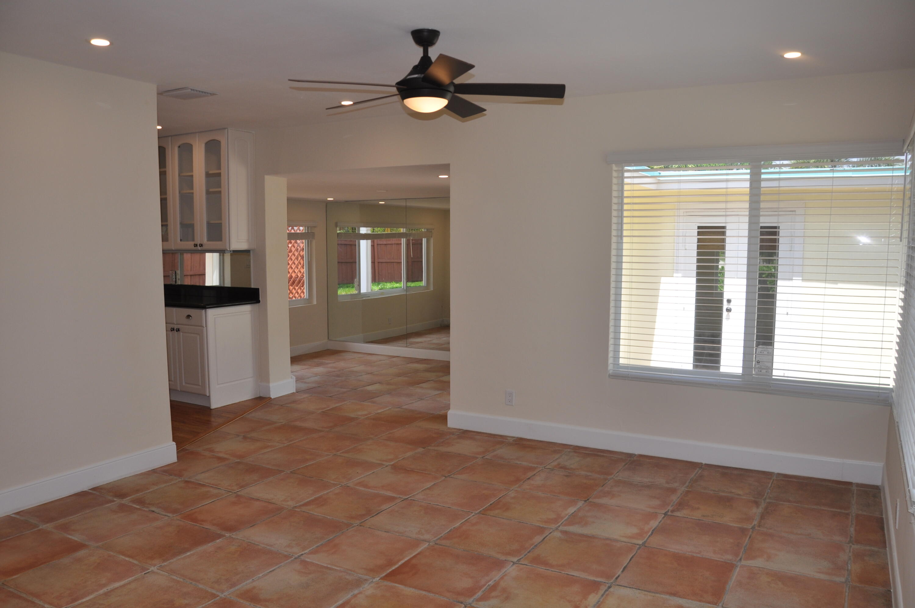 2001 Northeast 4th Way Boca Raton, FL 33431 - Photo 13 of 85 interior from front door