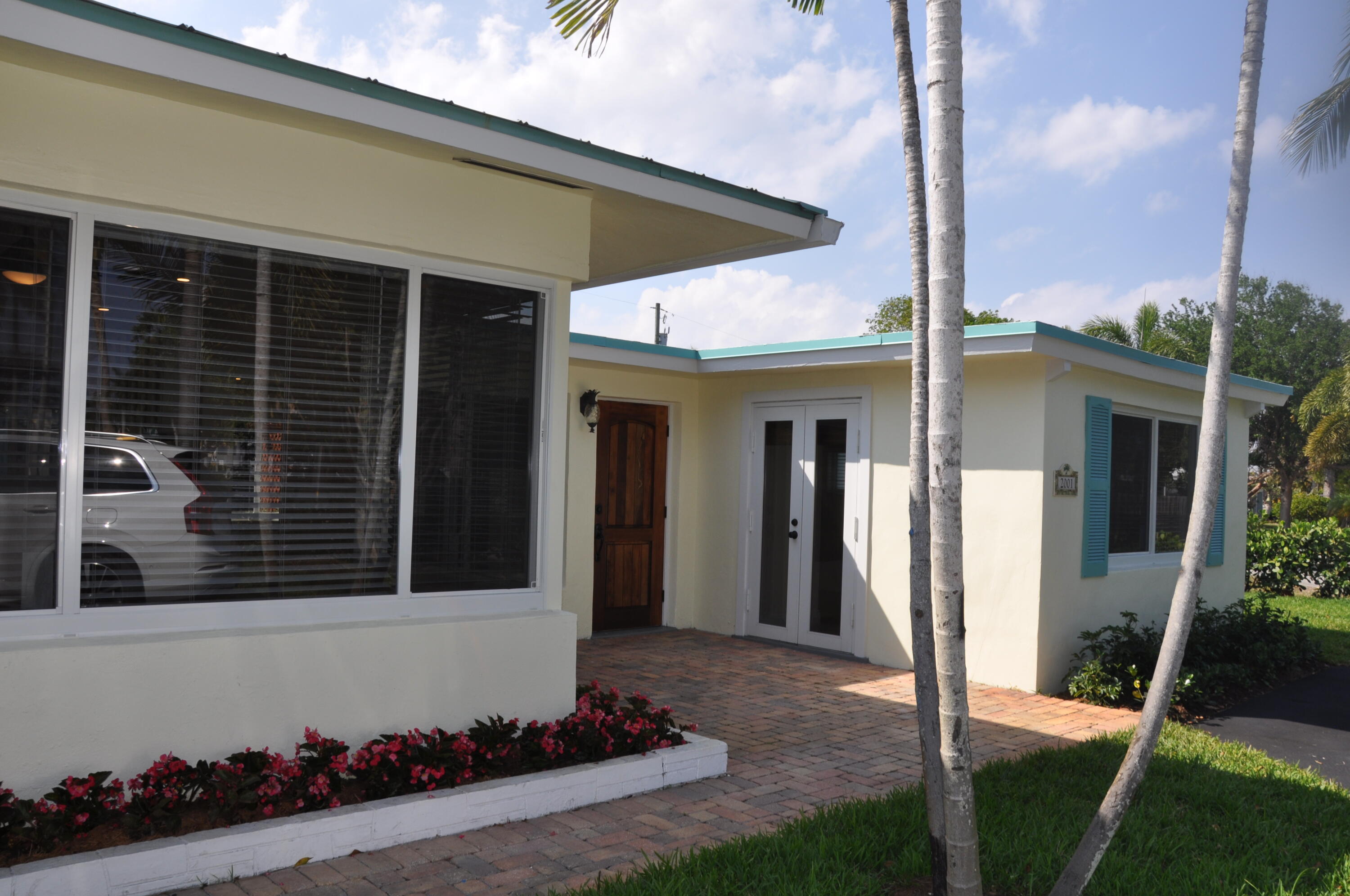 2001 Northeast 4th Way Boca Raton, FL 33431 - Photo 17 of 85 front of home