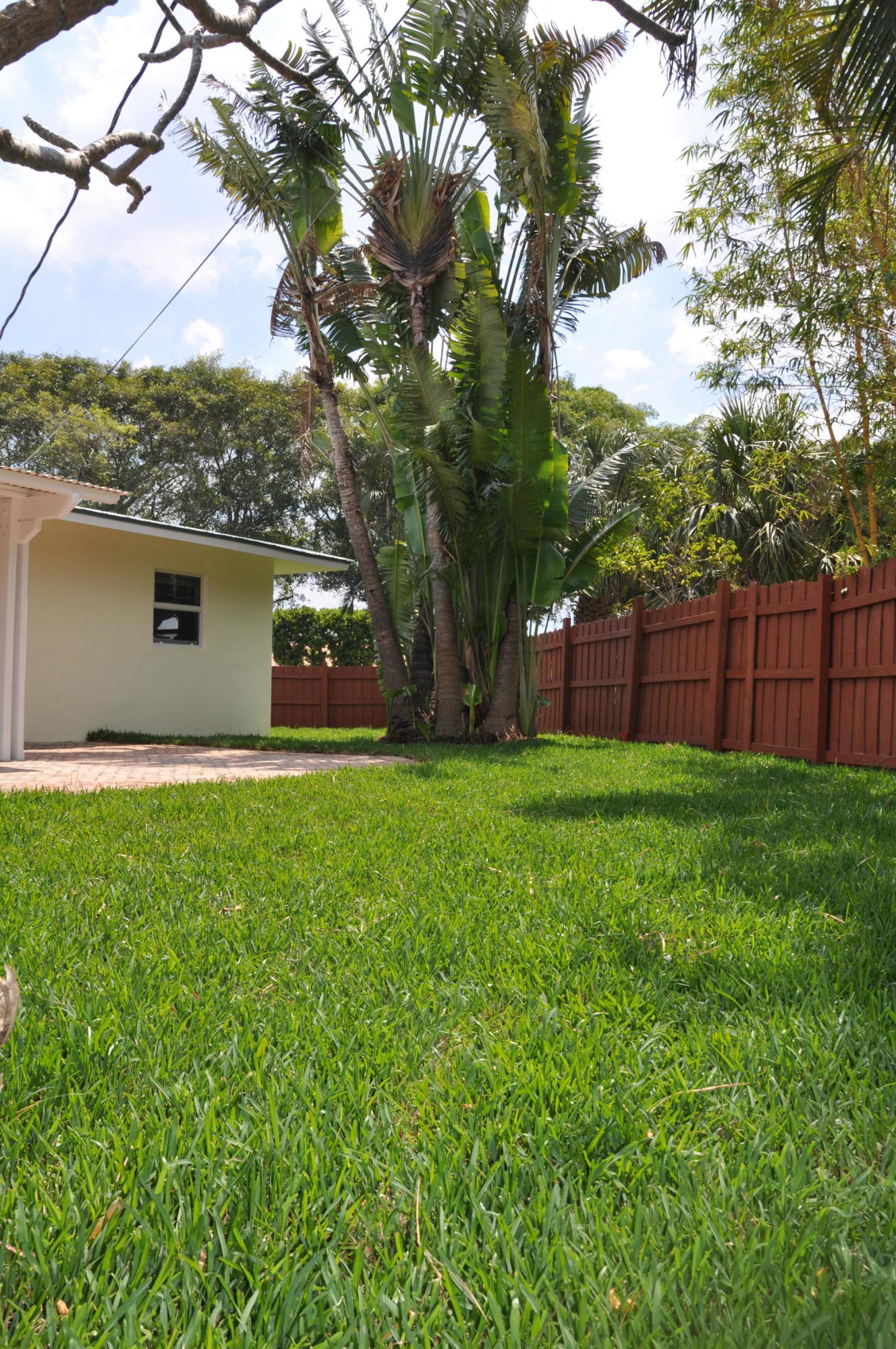 2001 Northeast 4th Way Boca Raton, FL 33431 - Photo 54 of 85 backyard facing SW