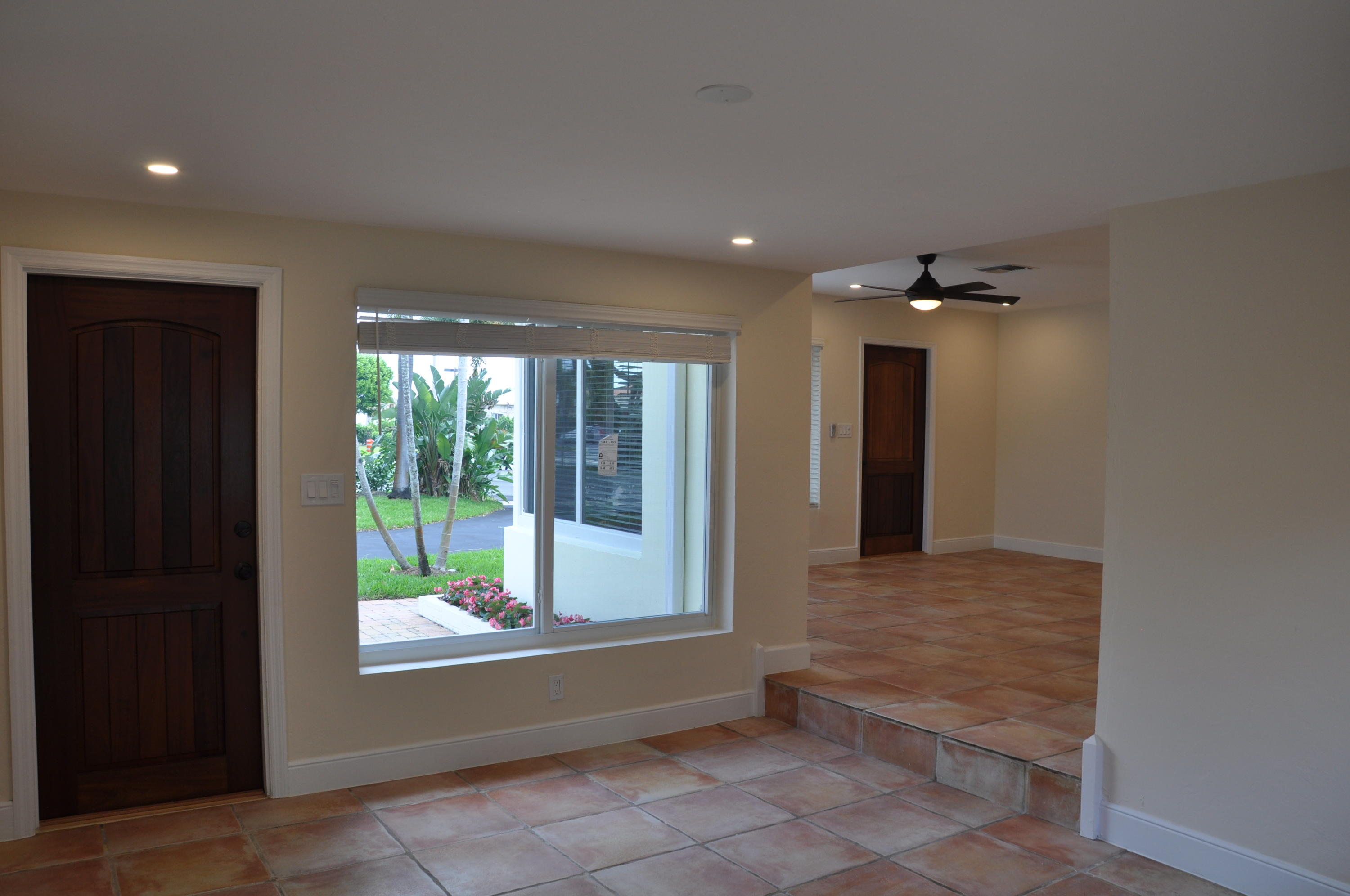 2001 Northeast 4th Way Boca Raton, FL 33431 - Photo 9 of 85 38.interior looking at front doors