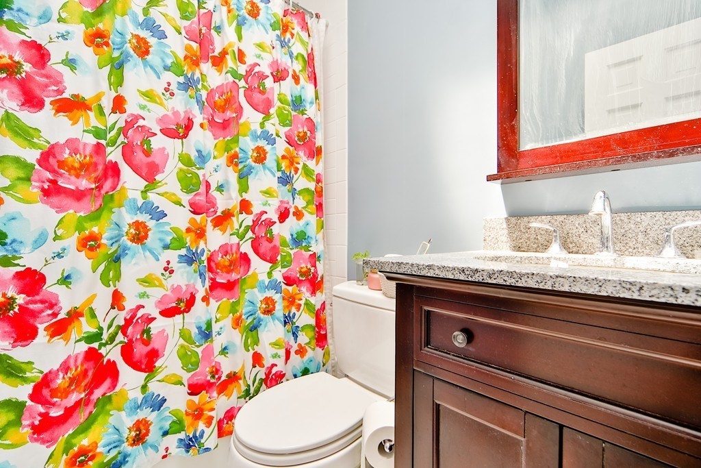 470 East 3rd Street, Unit 2 Boston, MA 02127 - Photo 6 of 11