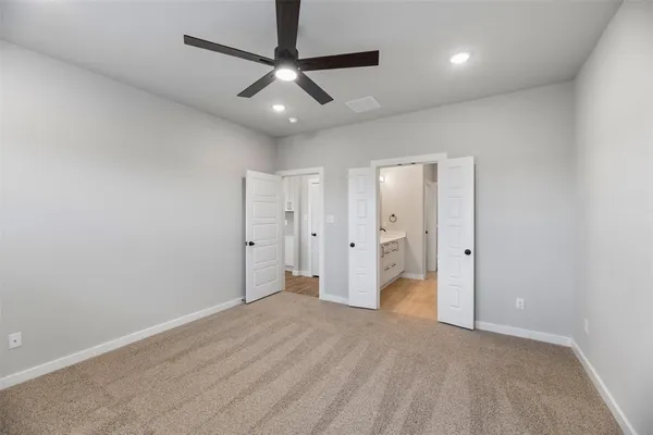 $2,325 | 4264 Clovis Street, Midlothian, TX 76065