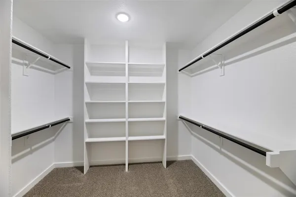 $2,325 | 4264 Clovis Street, Midlothian, TX 76065