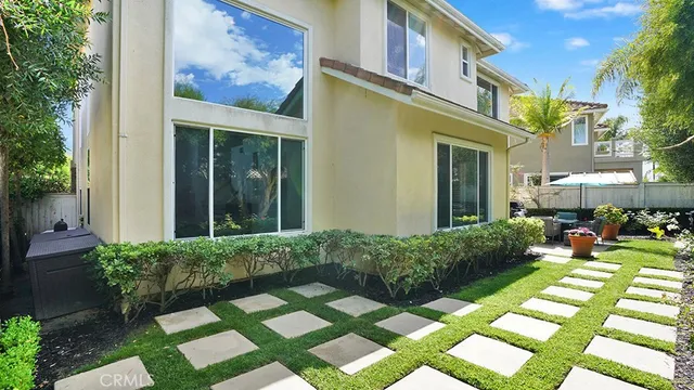 a view of park with welcome board