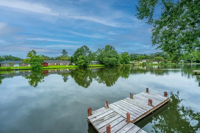 $385,000 | 128 Foxborough Road, Goose Creek, SC 29445