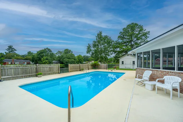 $385,000 | 128 Foxborough Road, Goose Creek, SC 29445