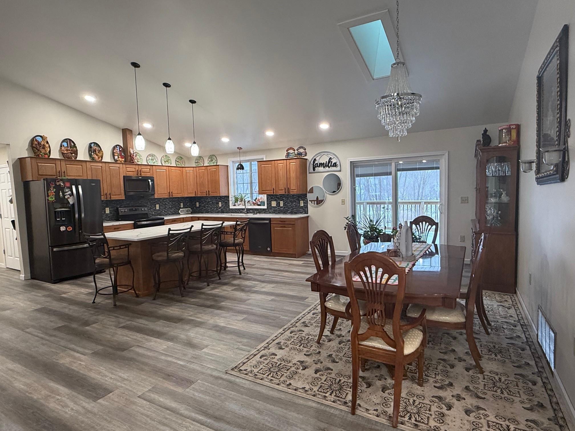 208 South Delaware Court Fulda, MN 56131 - Photo 4 of 37