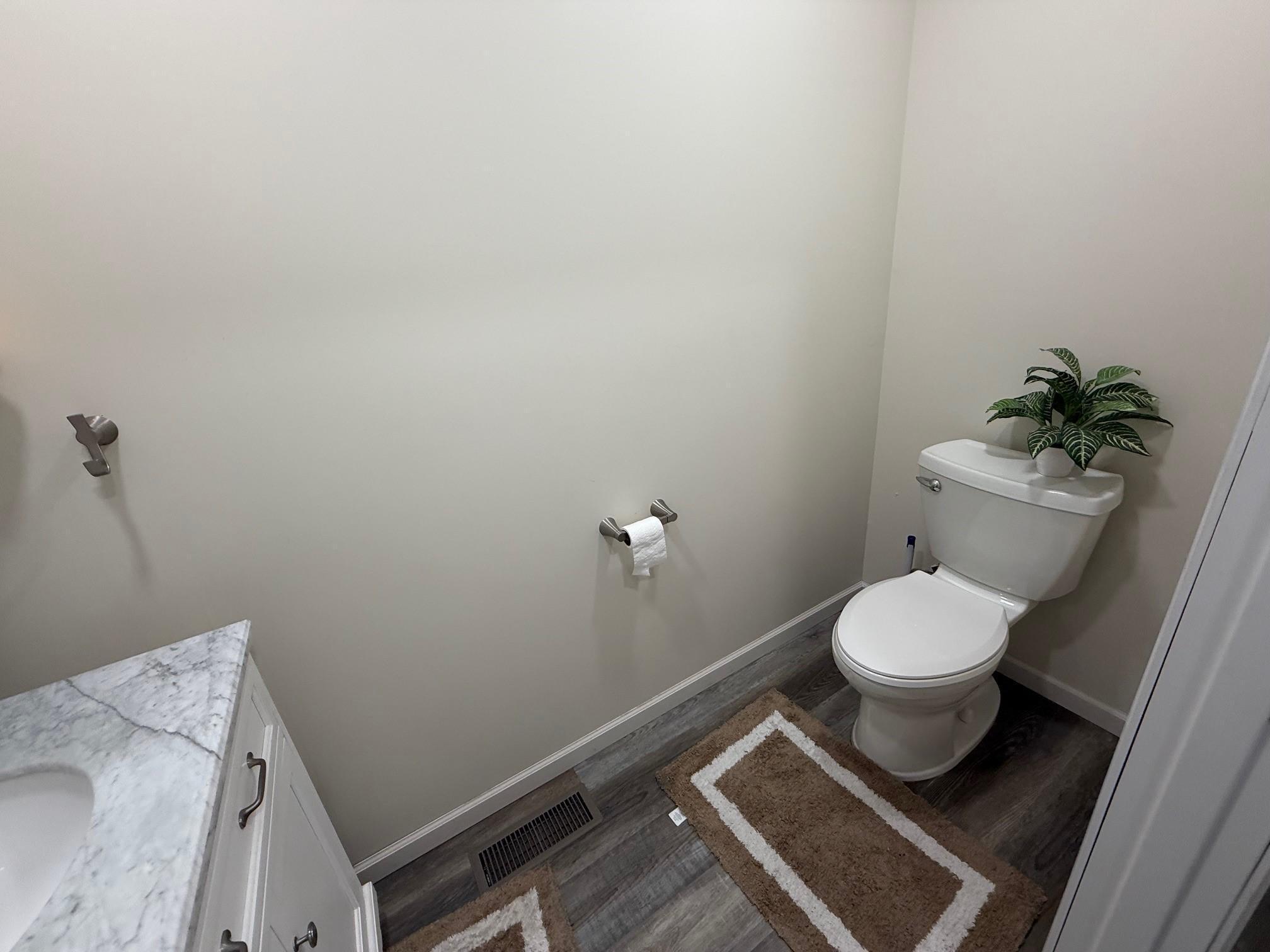 208 South Delaware Court Fulda, MN 56131 - Photo 9 of 35