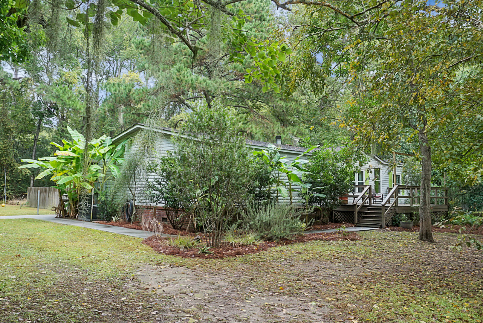 7423 Parish Point Road Meggett, SC 29449 - Photo 3 of 62 DSC00191