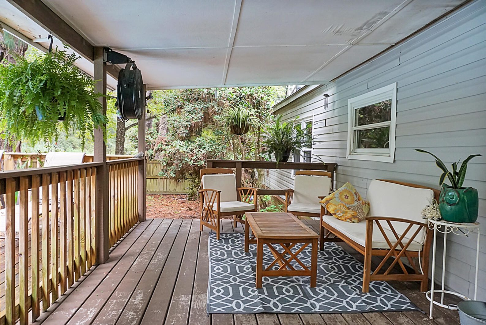 7423 Parish Point Road Meggett, SC 29449 - Photo 7 of 62 DSC00334