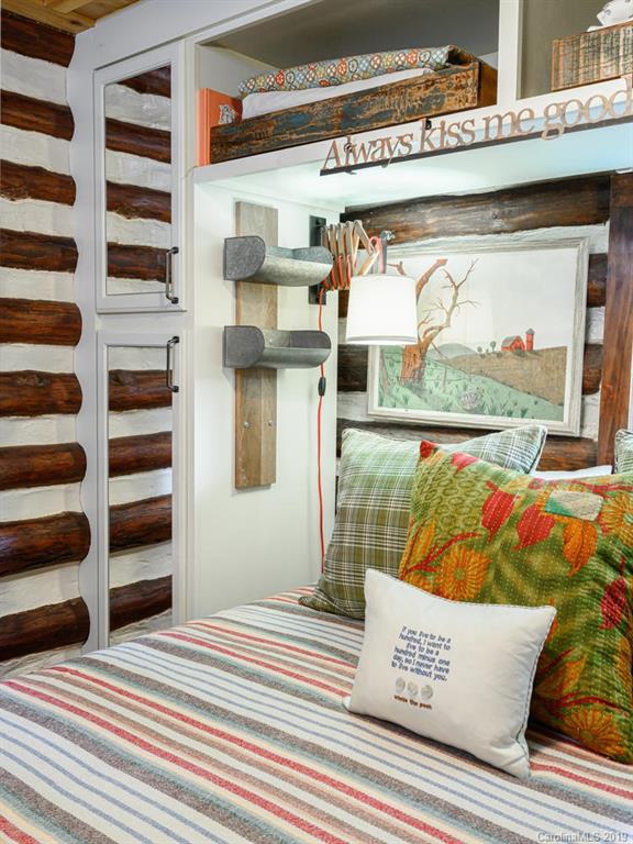 59 Pinewood Road Asheville, NC 28805 - Photo 21 of 41 Gallery Image 21