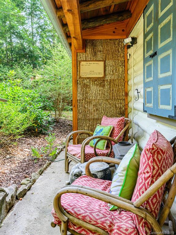 59 Pinewood Road Asheville, NC 28805 - Photo 4 of 41 Gallery Image 4