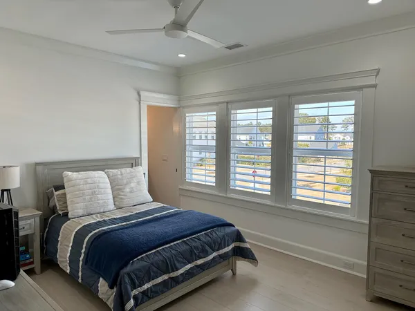 $1,975,000 | 3803 Sawyers Island Drive, Mount Pleasant, SC 29466