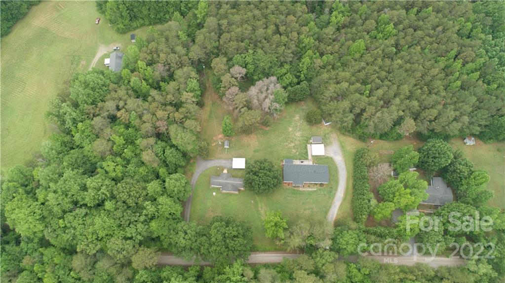 265 Whiteside Road Clover, SC 29710 - Photo 45 of 47 a view of a yard