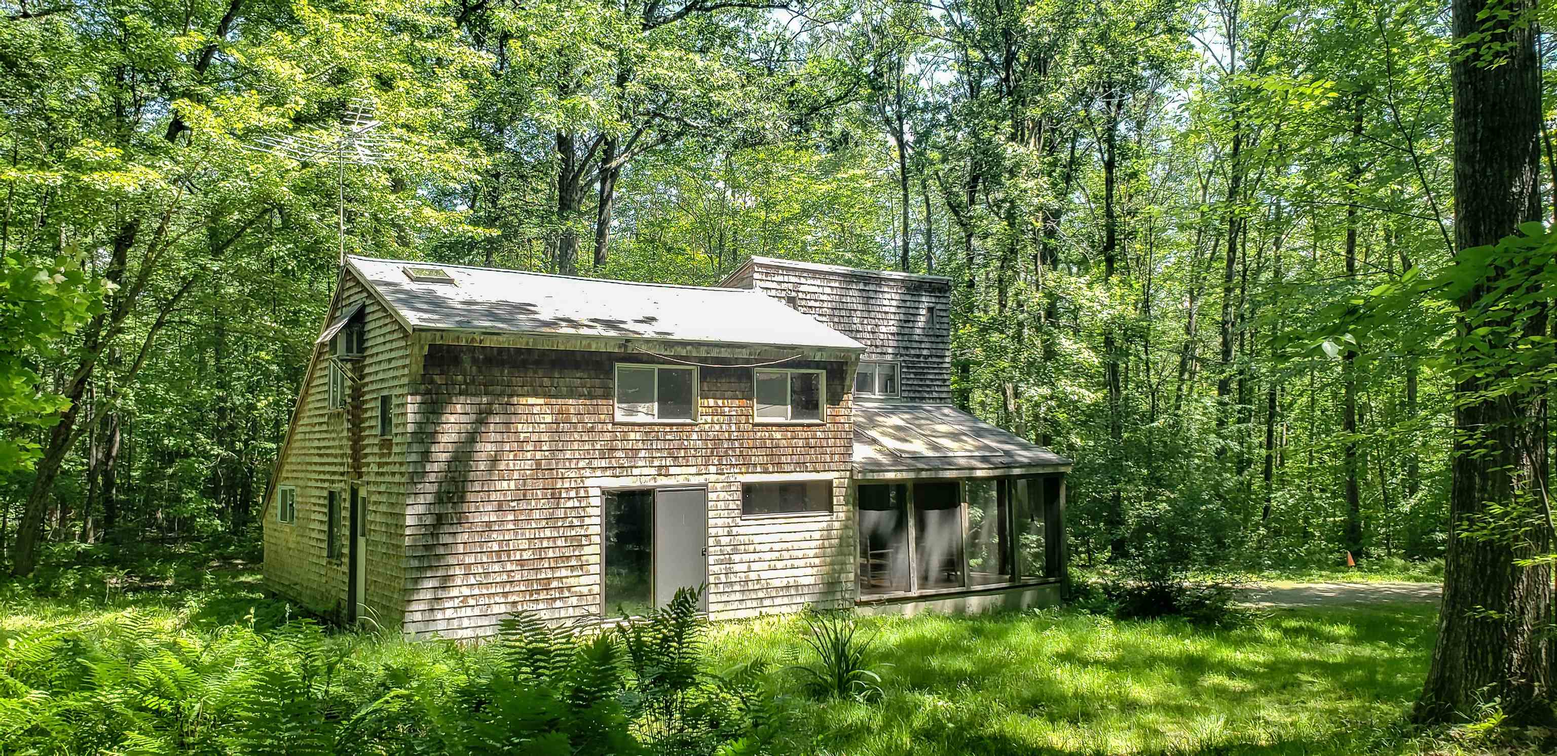 416 S Road Salisbury, NH 03268 - Photo 4 of 26