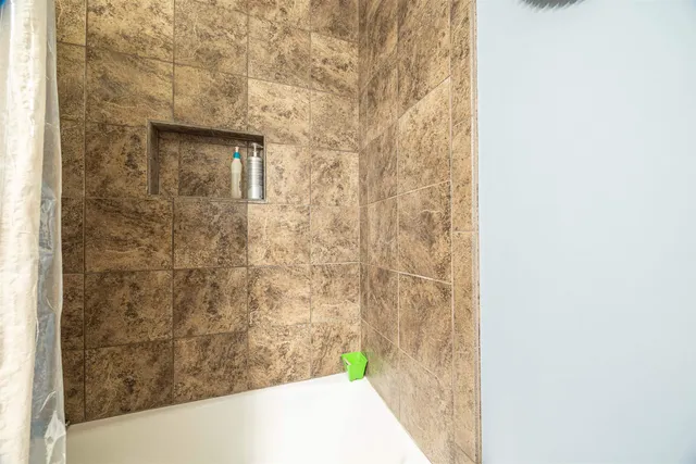 $263,900 | 454 Northwest Whispering Pines Loop, Madison, FL 32340