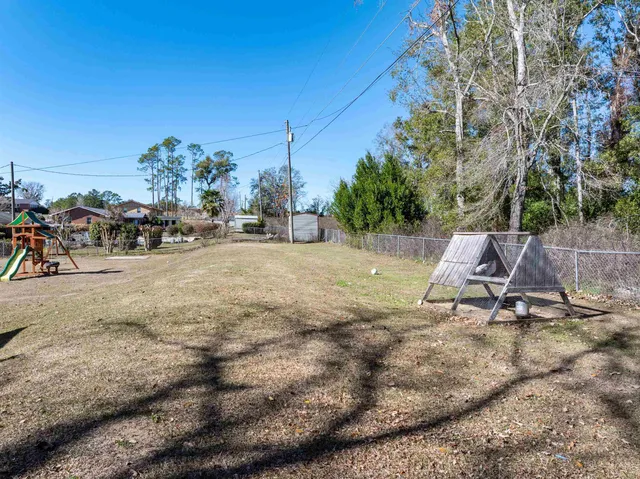 $263,900 | 454 Northwest Whispering Pines Loop, Madison, FL 32340