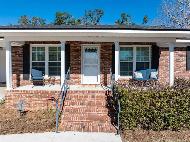 $263,900 | 454 Northwest Whispering Pines Loop, Madison, FL 32340