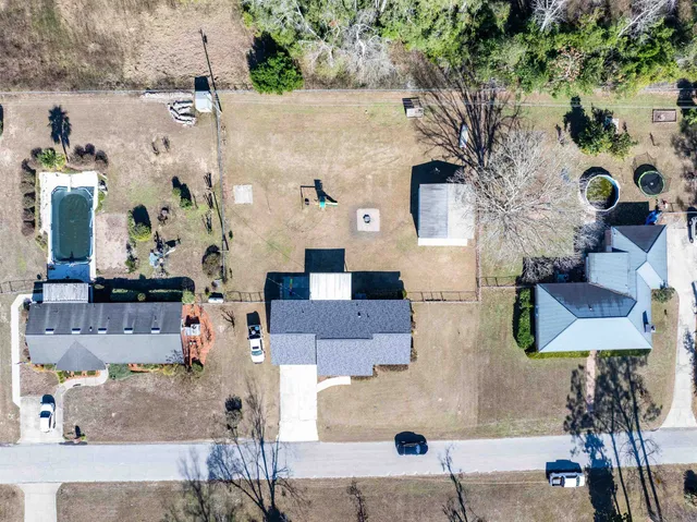 $263,900 | 454 Northwest Whispering Pines Loop, Madison, FL 32340