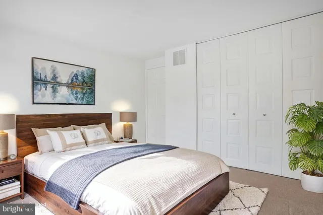 $725,000 | 9201 Broken Timber Way, Columbia, MD 21045