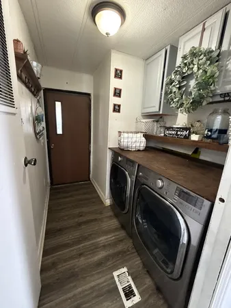 $95,000 | 22 Hearthside Drive, Matteson, IL 60443