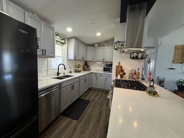 $95,000 | 22 Hearthside Drive, Matteson, IL 60443