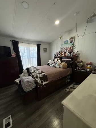 $95,000 | 22 Hearthside Drive, Matteson, IL 60443