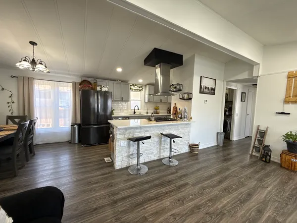 $95,000 | 22 Hearthside Drive, Matteson, IL 60443