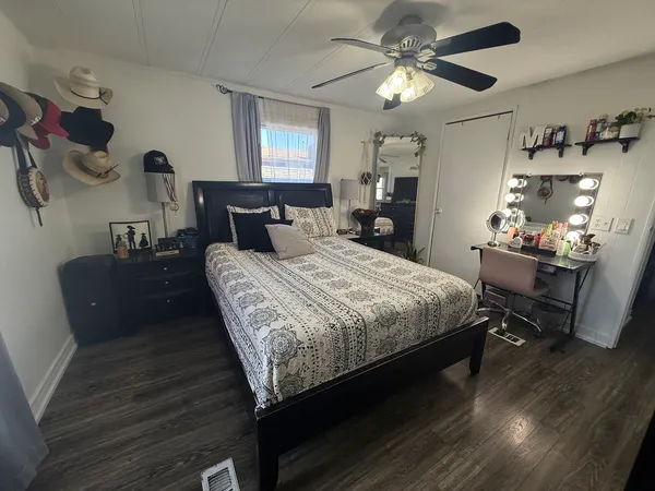 $95,000 | 22 Hearthside Drive, Matteson, IL 60443