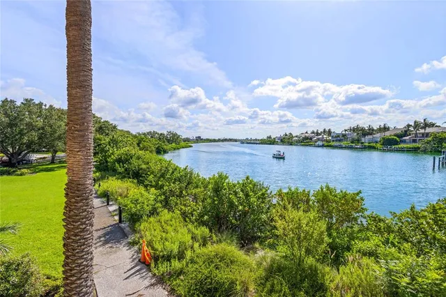 $599,000 | 225 Sands Point Road, Unit 6103, Longboat Key, FL 34228