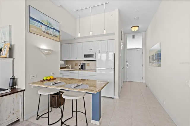 $599,000 | 225 Sands Point Road, Unit 6103, Longboat Key, FL 34228