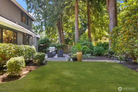 $1,890,000 | 21603 Northeast 22nd Court, Sammamish, WA 98074