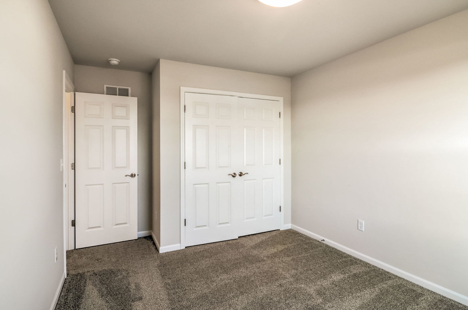 715 Maplewood Circle Elburn, IL 60119 - Photo 25 of 32 a view of an empty room