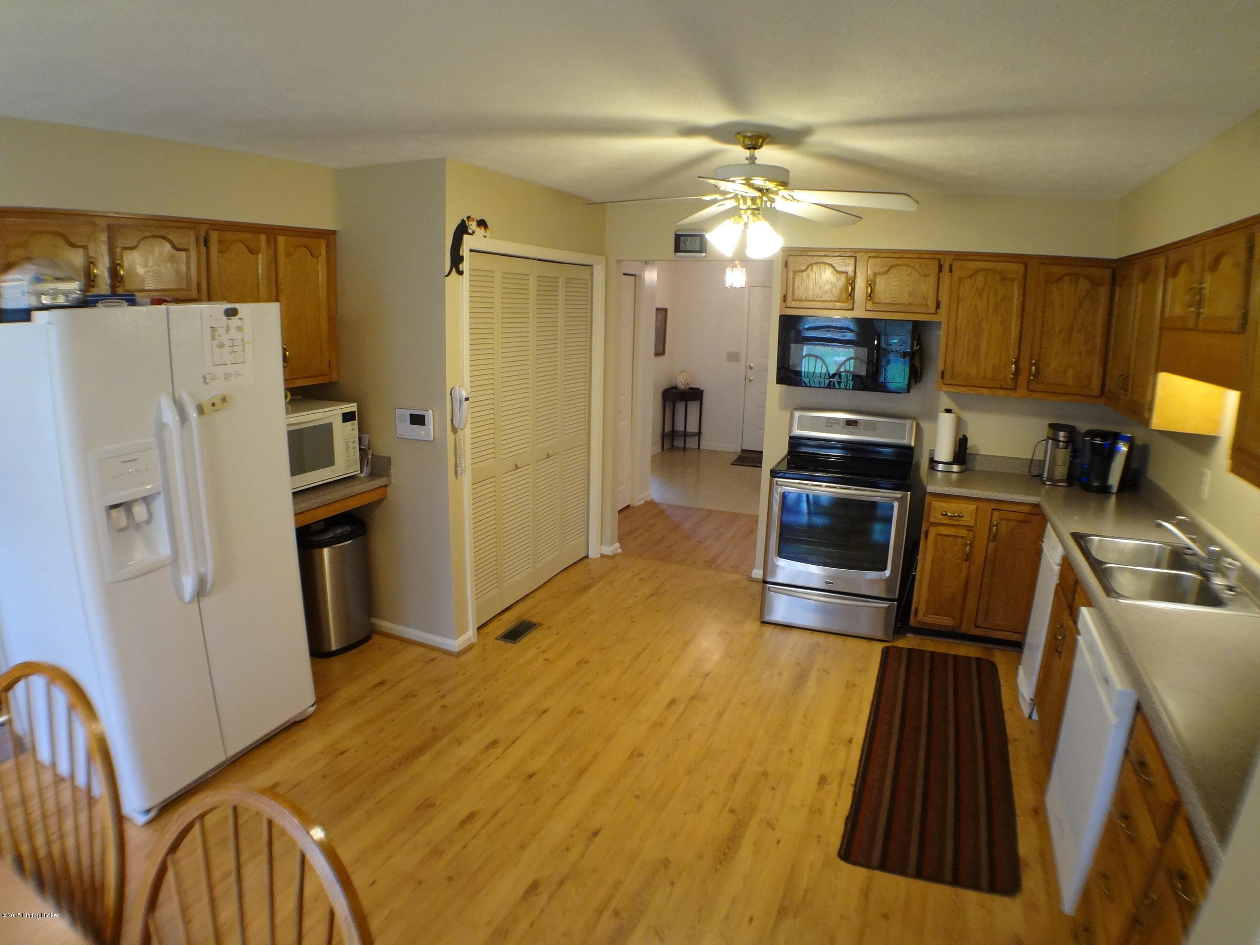 8901 Acushnet Road Louisville, KY 40242 - Photo 16 of 35 Kitchen with hardwood floors