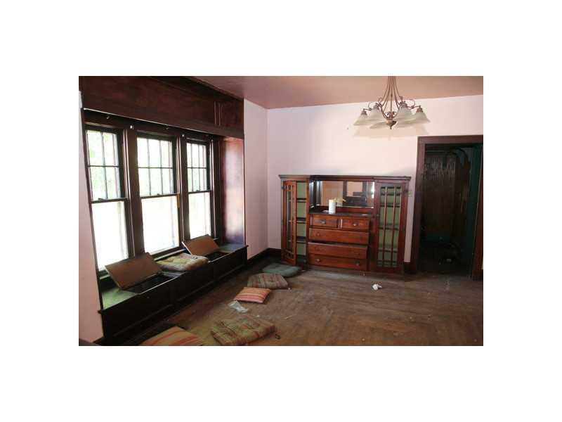 1011 Oak Street Springfield, OH 45505 - Photo 4 of 11