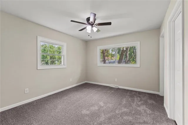 $329,800 | 404 North Washington Street, Spring Hill, KS 66083