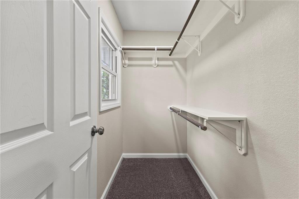 404 North Washington Street Spring Hill, KS 66083 - Photo 14 of 30