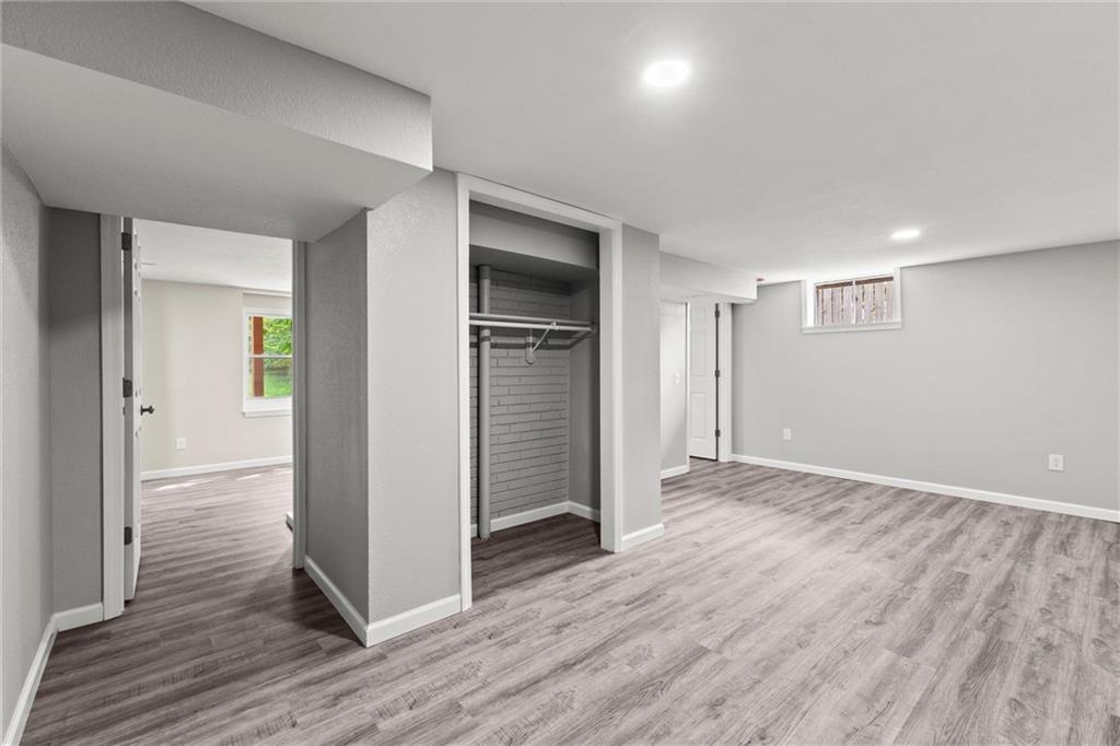 404 North Washington Street Spring Hill, KS 66083 - Photo 21 of 30