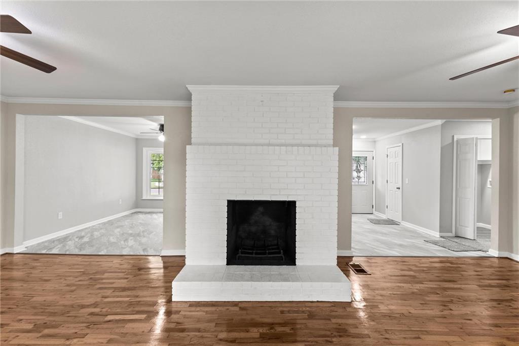 404 North Washington Street Spring Hill, KS 66083 - Photo 4 of 30