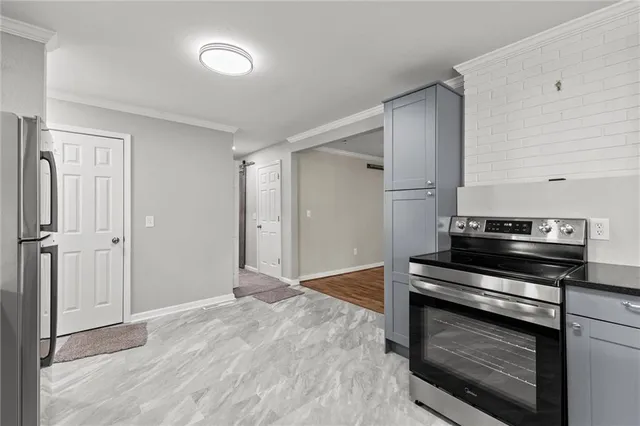 $329,800 | 404 North Washington Street, Spring Hill, KS 66083