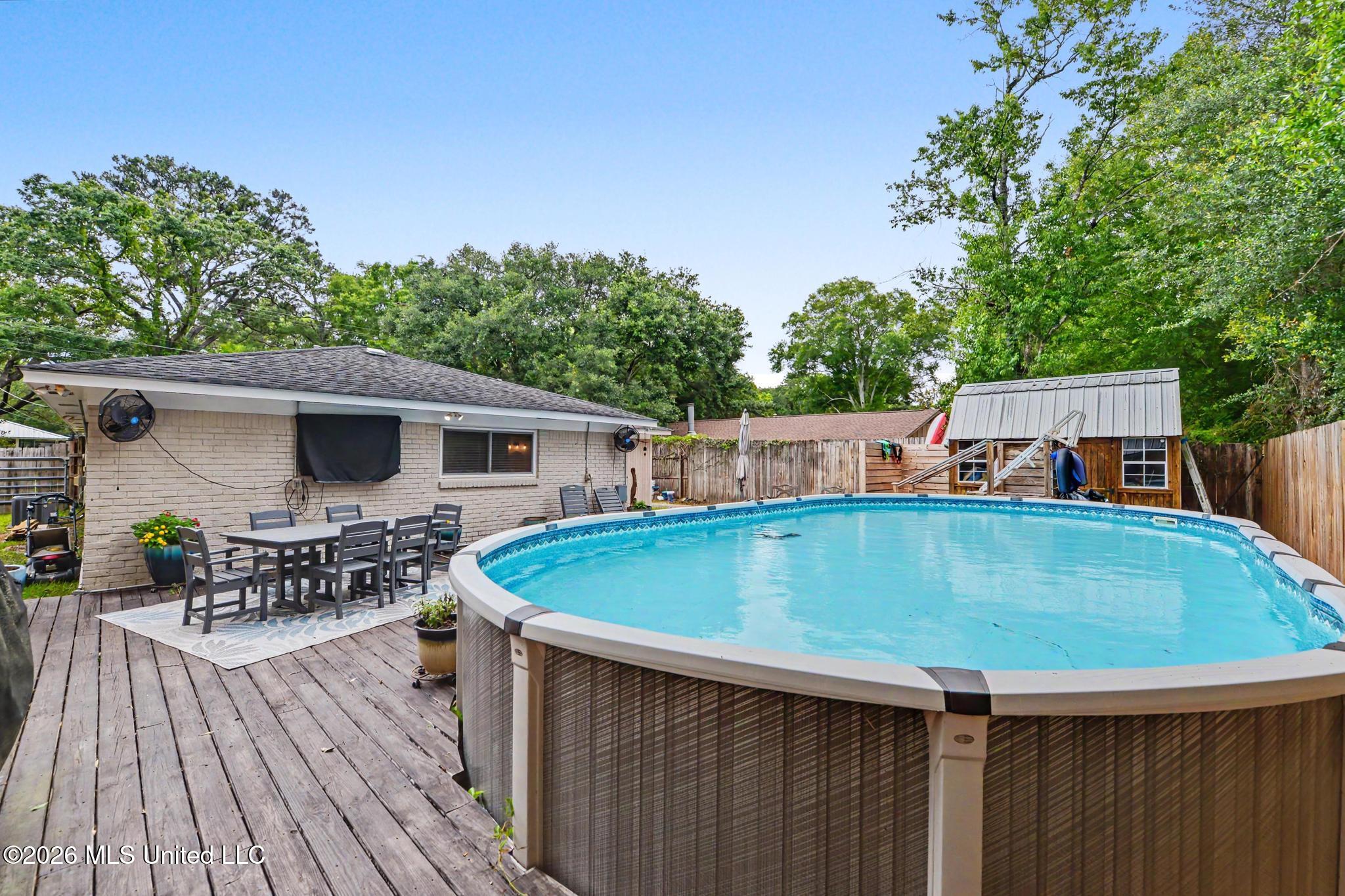 709 Pine Hills Road Ocean Springs, MS 39564 - Photo 28 of 34 030