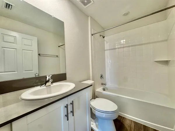 $2,295 | 14841 Sterling Spur Avenue, Lithia, FL 33547