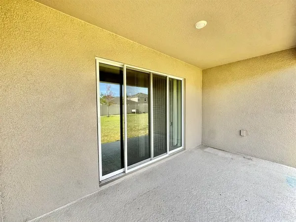 $2,295 | 14841 Sterling Spur Avenue, Lithia, FL 33547