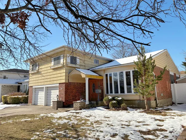 $725,000 | 3186 Grand Avenue, Baldwin Harbor, NY 11510