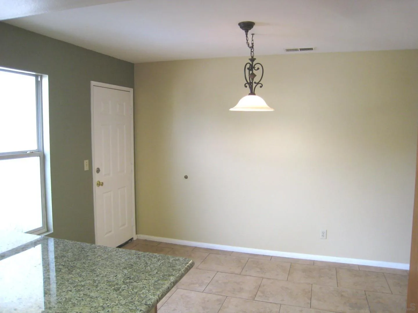 1453-1455 Realty Road Ramona, CA 92065 - Photo 3 of 7 Gallery Image 3