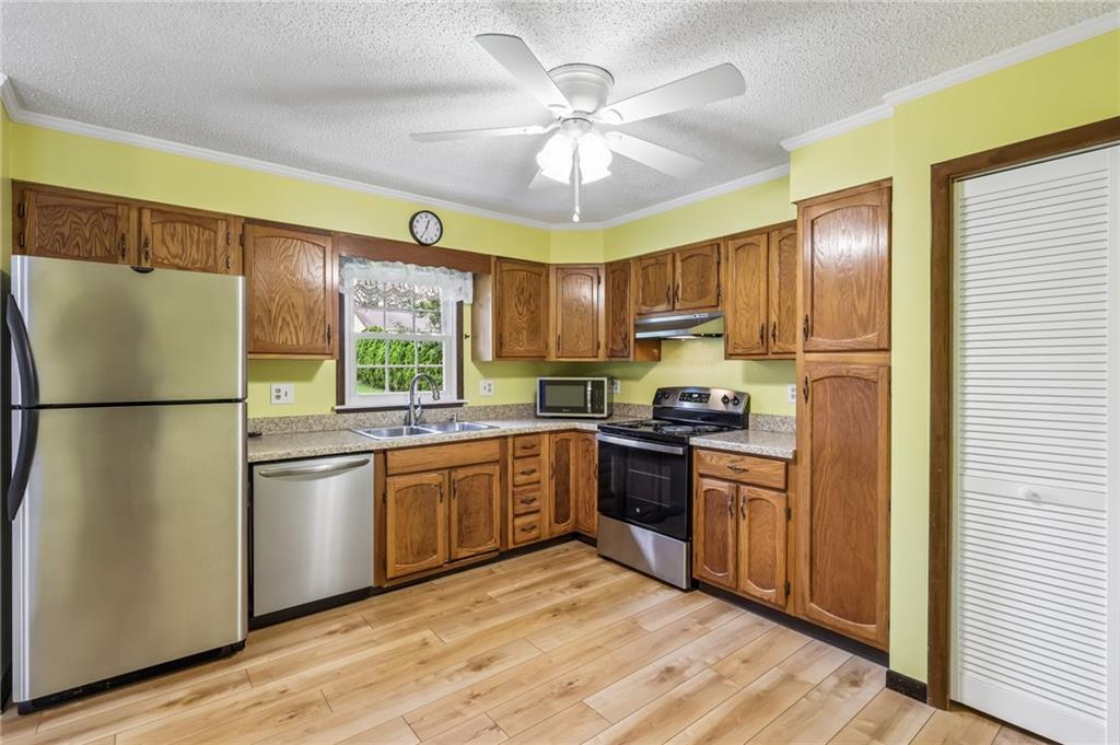 1112 Motor Street New Castle, PA 16101 - Photo 14 of 49 If wanted, all appliances will stay